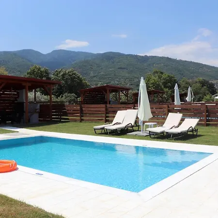 Olympus Paradise 5 Сasa de vacaciones Skotina